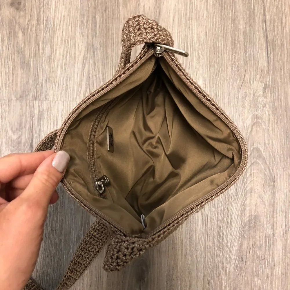 The Sak Knit Crossbody Purse Fabiana Bag Neutral Ton Taupe Tan Chunky Knit Beige
